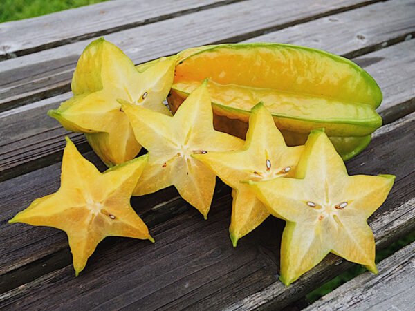 Starfruit slices