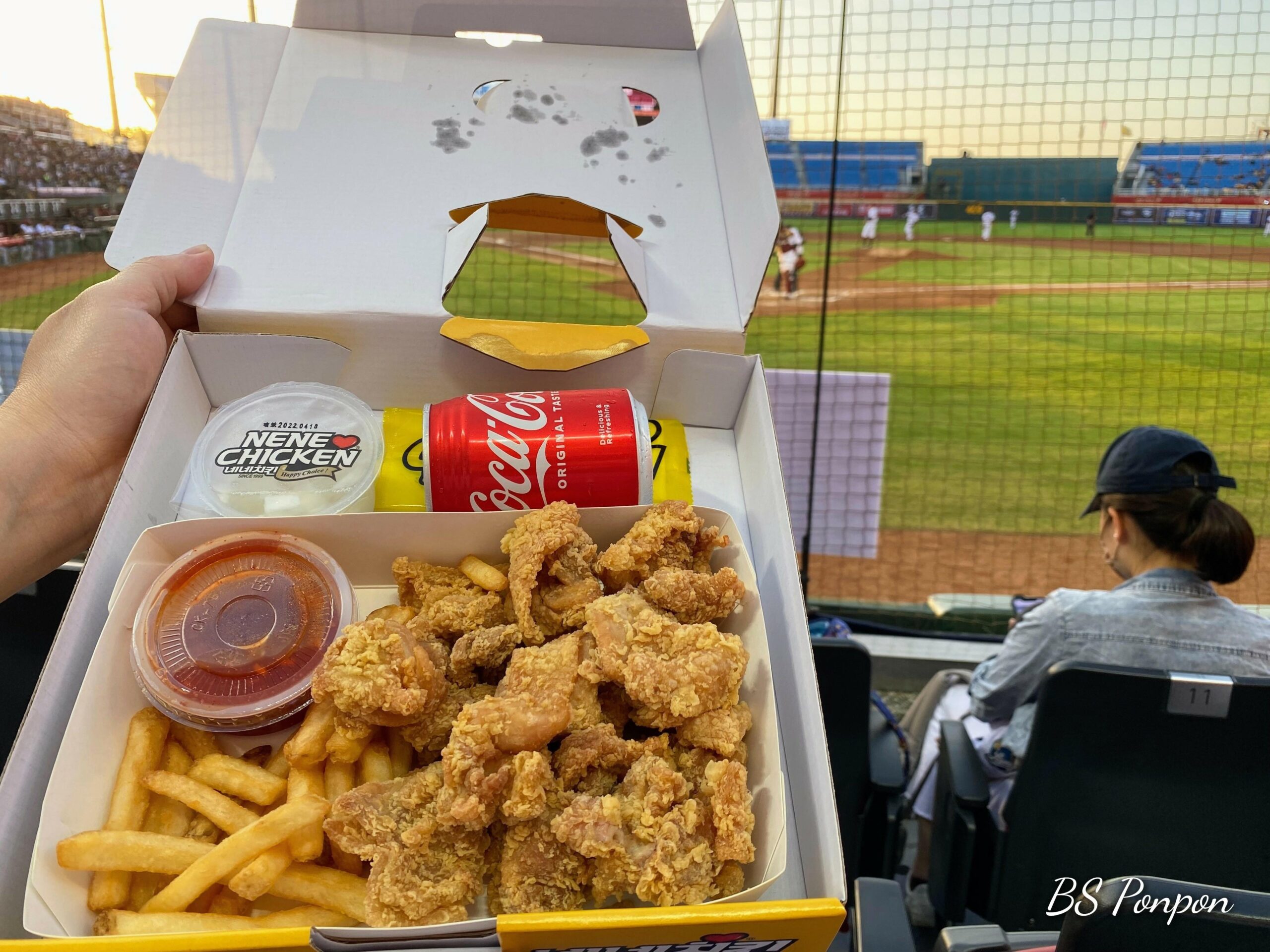 CPBL baseball game cheerleaders